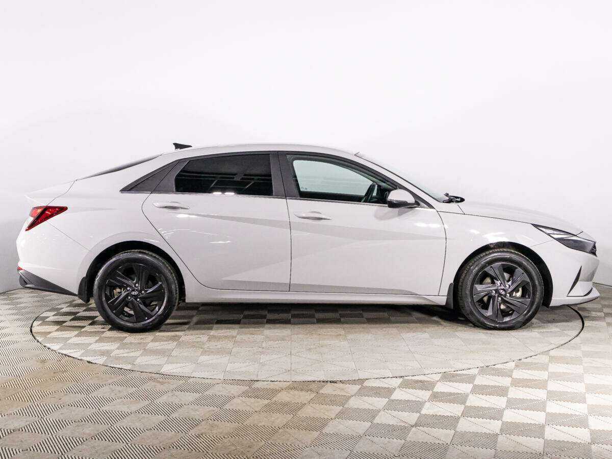 Hyundai Elantra, 2021 Фото №4