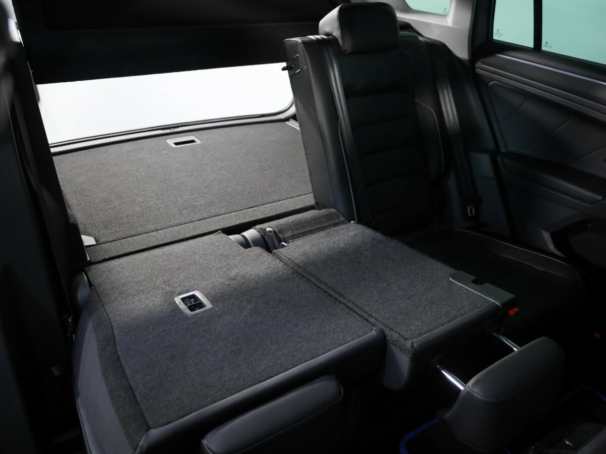 Volkswagen Tiguan II, 2019 Фото №25