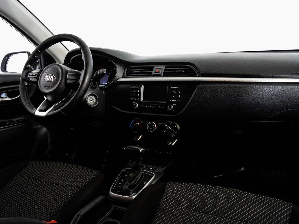 Kia Rio, 2017 Фото №7
