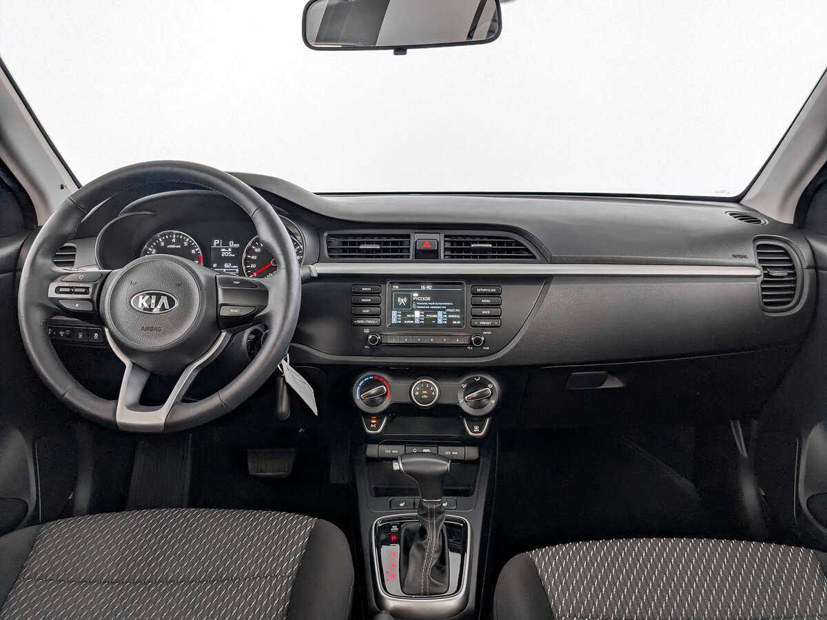 Kia Rio X-Line, 2019 Фото №12