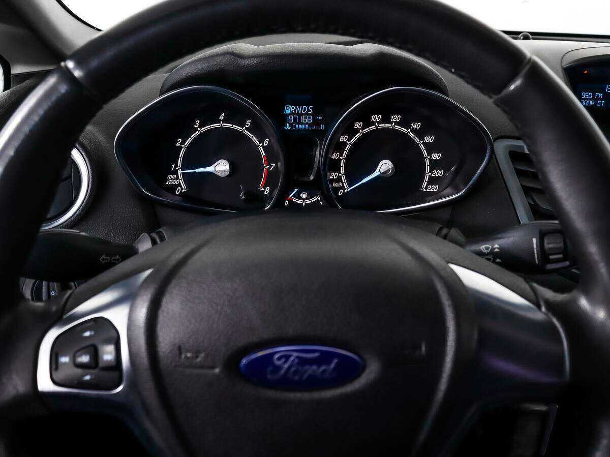 Ford Fiesta, 2015 Фото №15