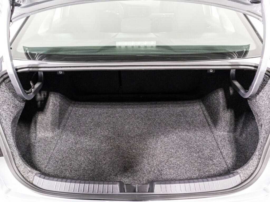 Volkswagen Jetta, 2020 Фото №15