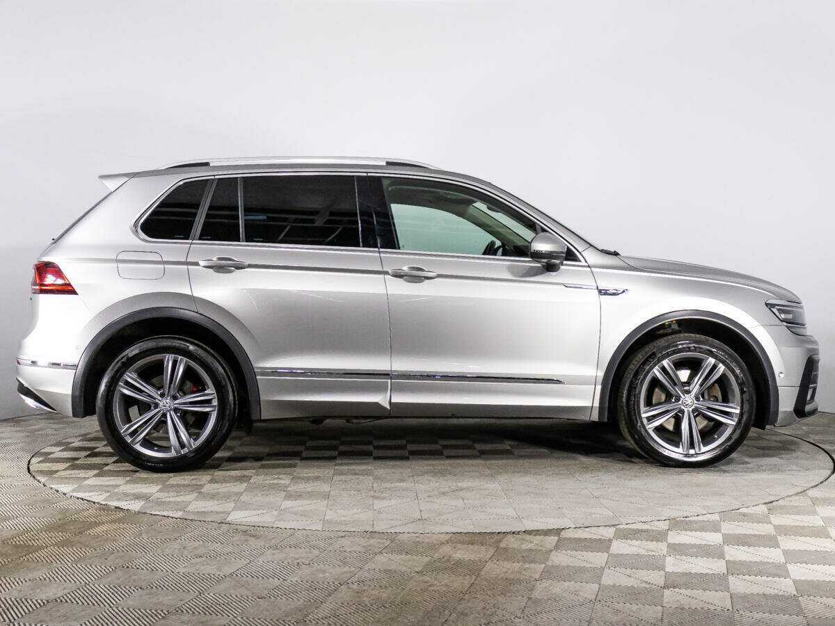 Volkswagen Tiguan, 2018 Фото №4