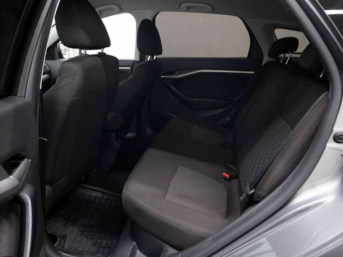 Lada (ВАЗ) Vesta SW, 2020 Фото №9