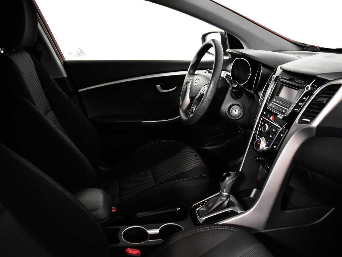 Hyundai i30, 2014 Фото №9