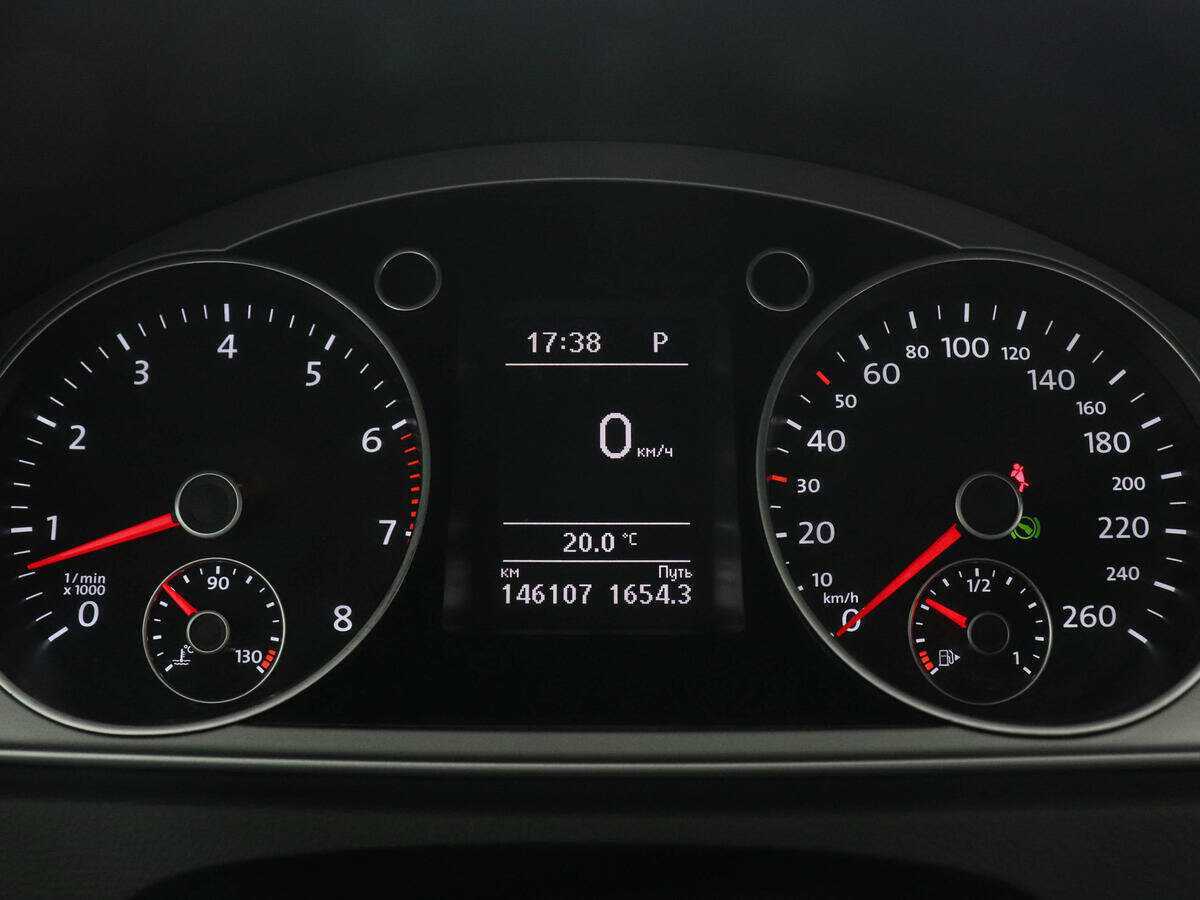 Volkswagen Passat, 2014 Фото №11