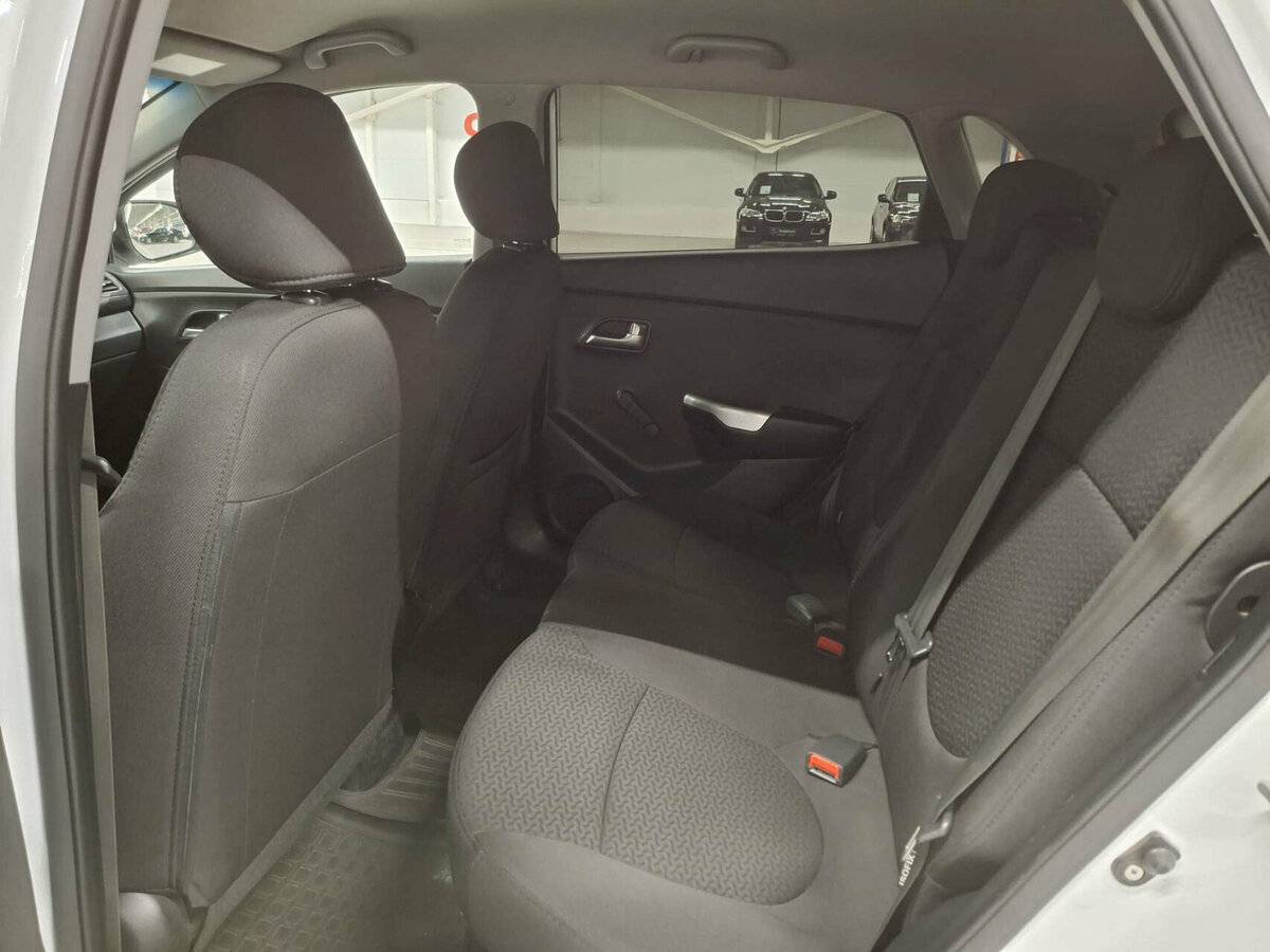 Kia Rio III, 2014 Фото №12