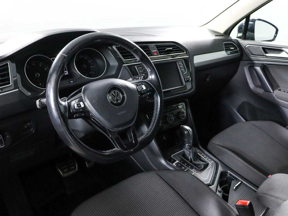 Volkswagen Tiguan, 2017 Фото №14