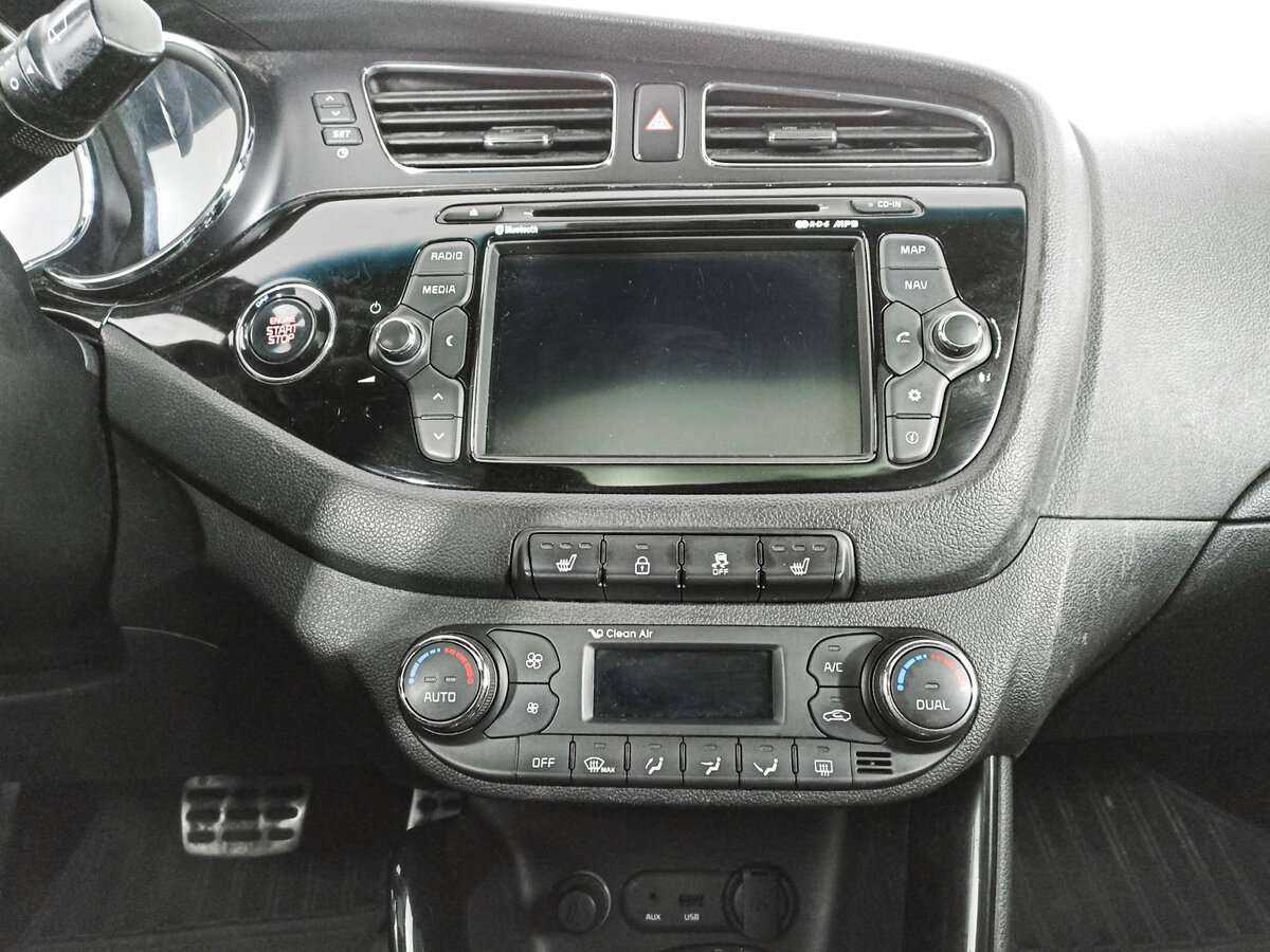 Kia Ceed, 2013 Фото №13