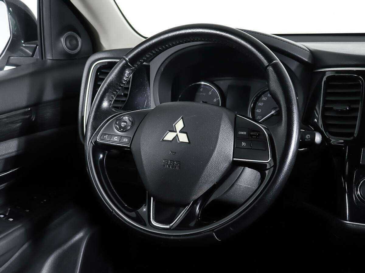 Mitsubishi Outlander, 2016 Фото №14