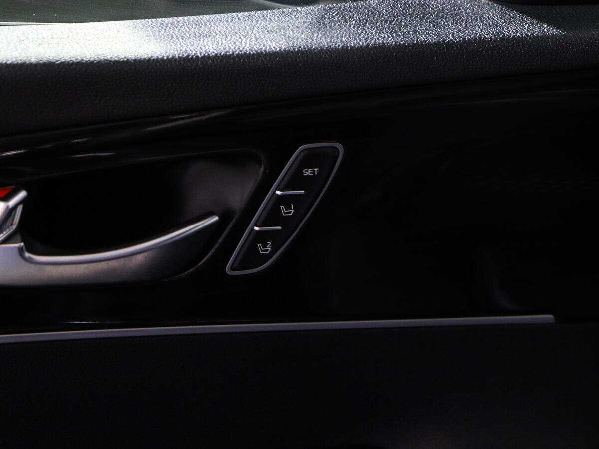 Kia Sorento, 2019 Фото №18