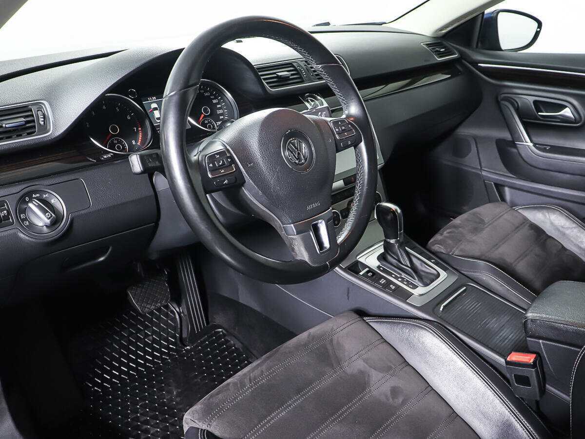 Volkswagen Passat CC, 2013 Фото №13