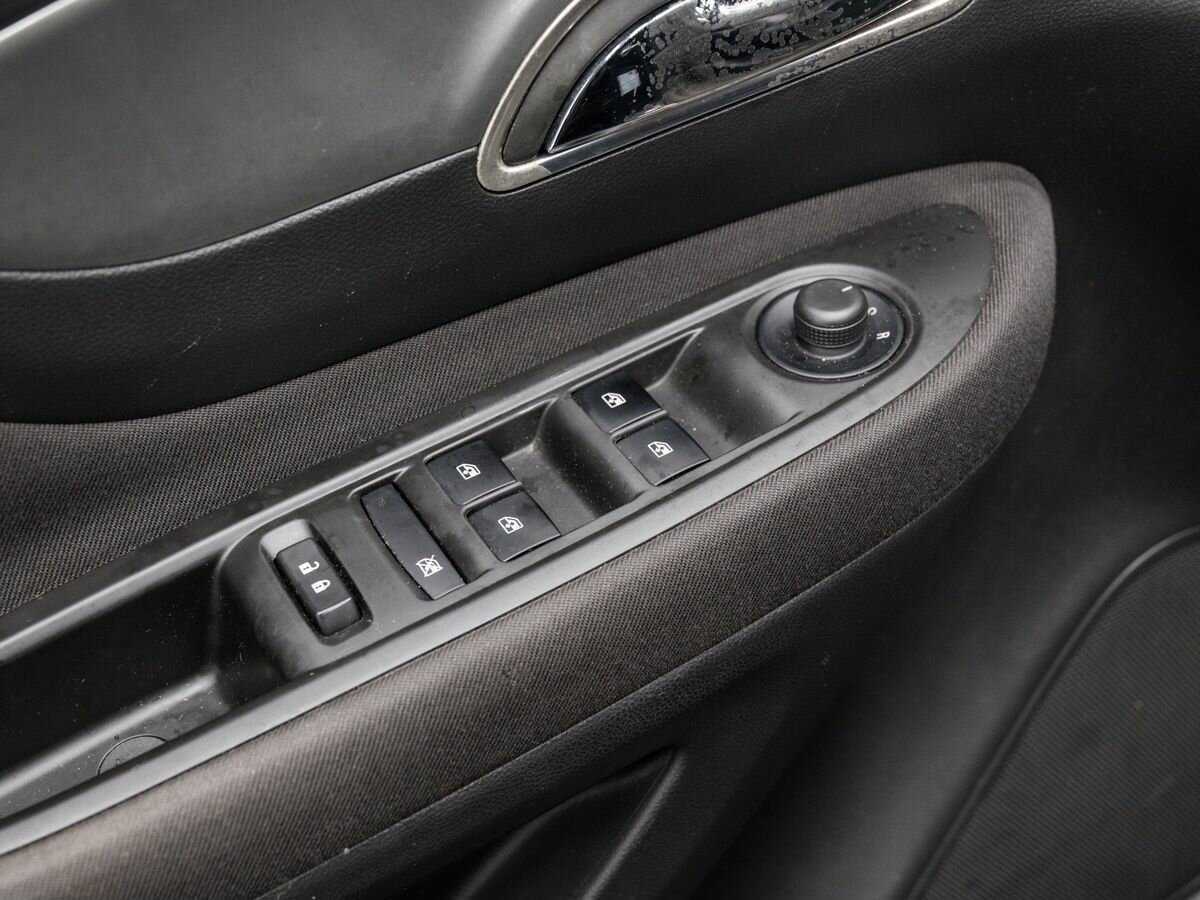 Opel Mokka, 2012 Фото №15