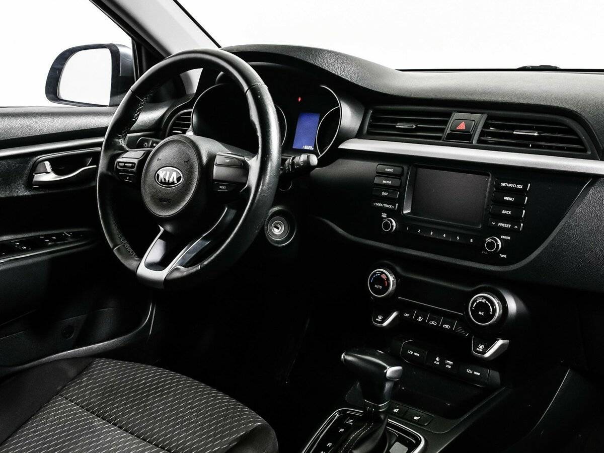 Kia Rio X-Line, 2019 Фото №9