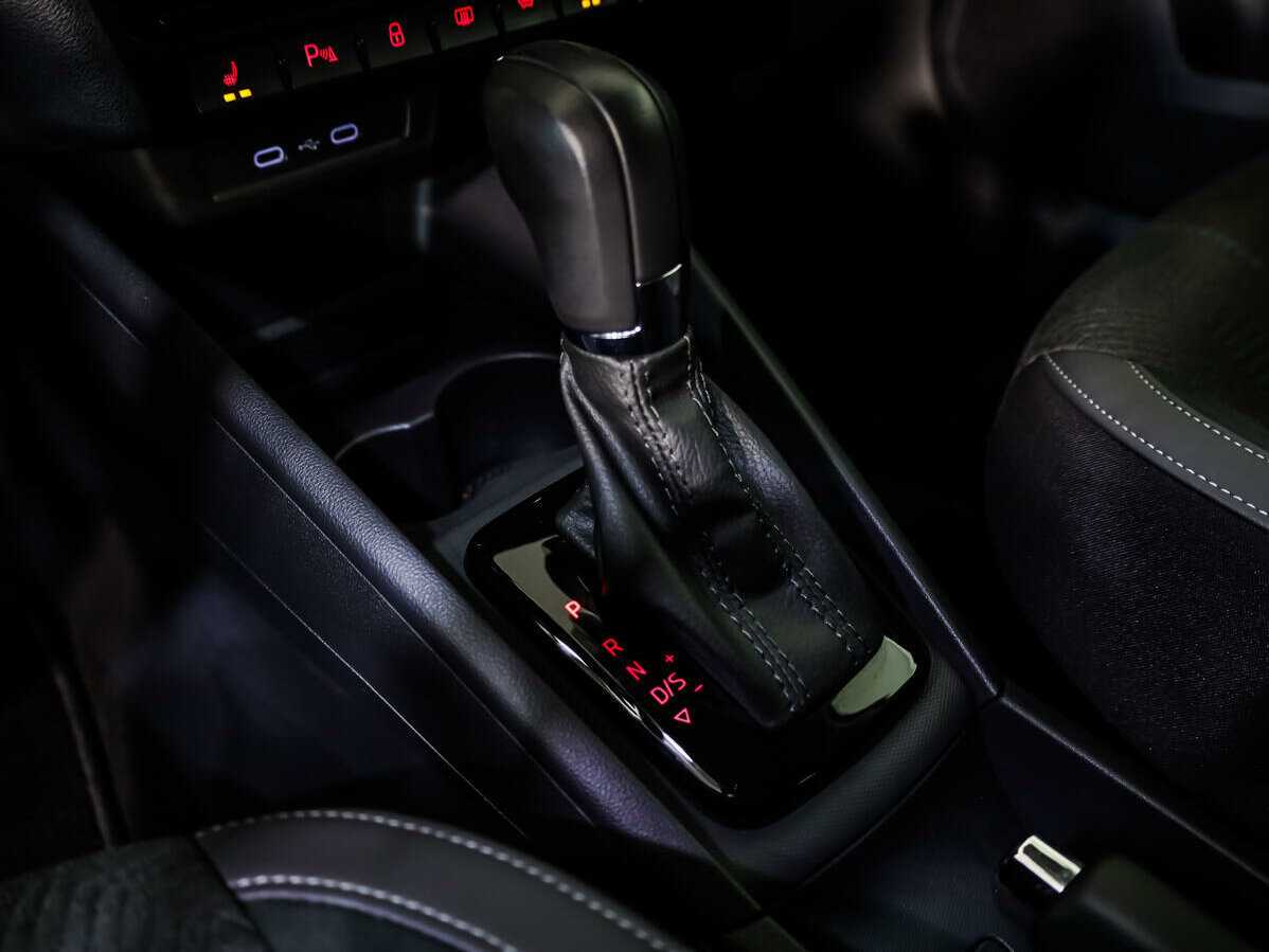 Volkswagen Polo, 2020 Фото №15