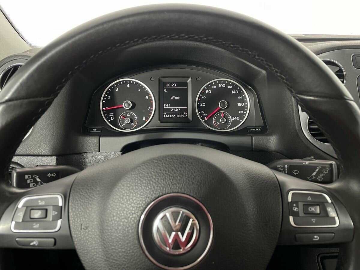 Volkswagen Tiguan, 2012 Фото №11