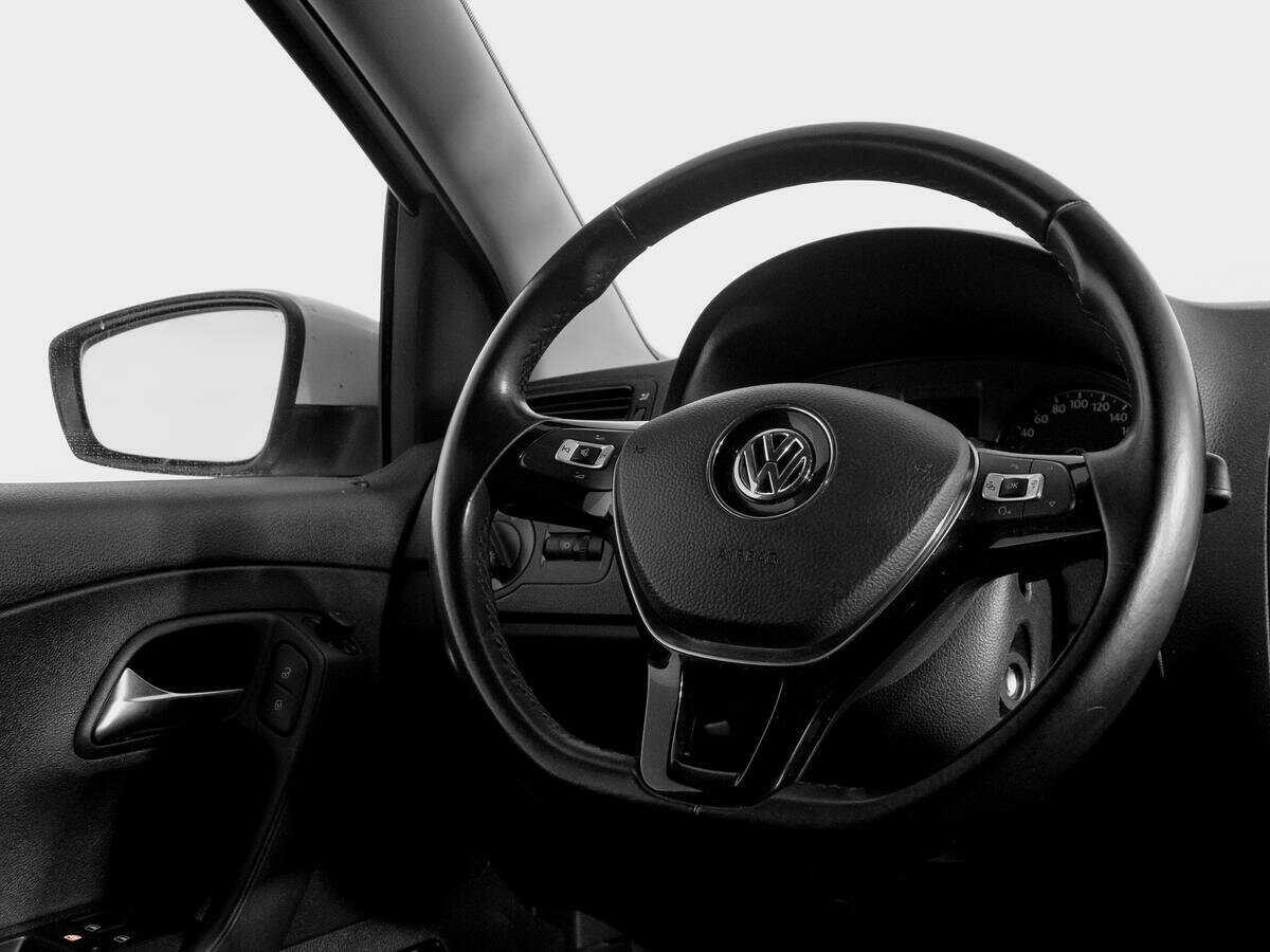 Volkswagen Polo, 2017 Фото №14