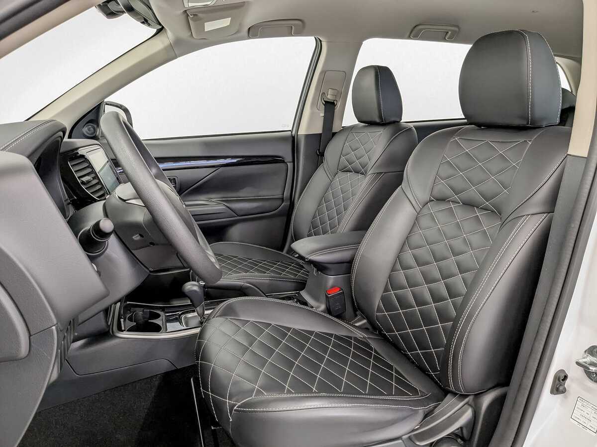 Mitsubishi Outlander, 2022 Фото №18