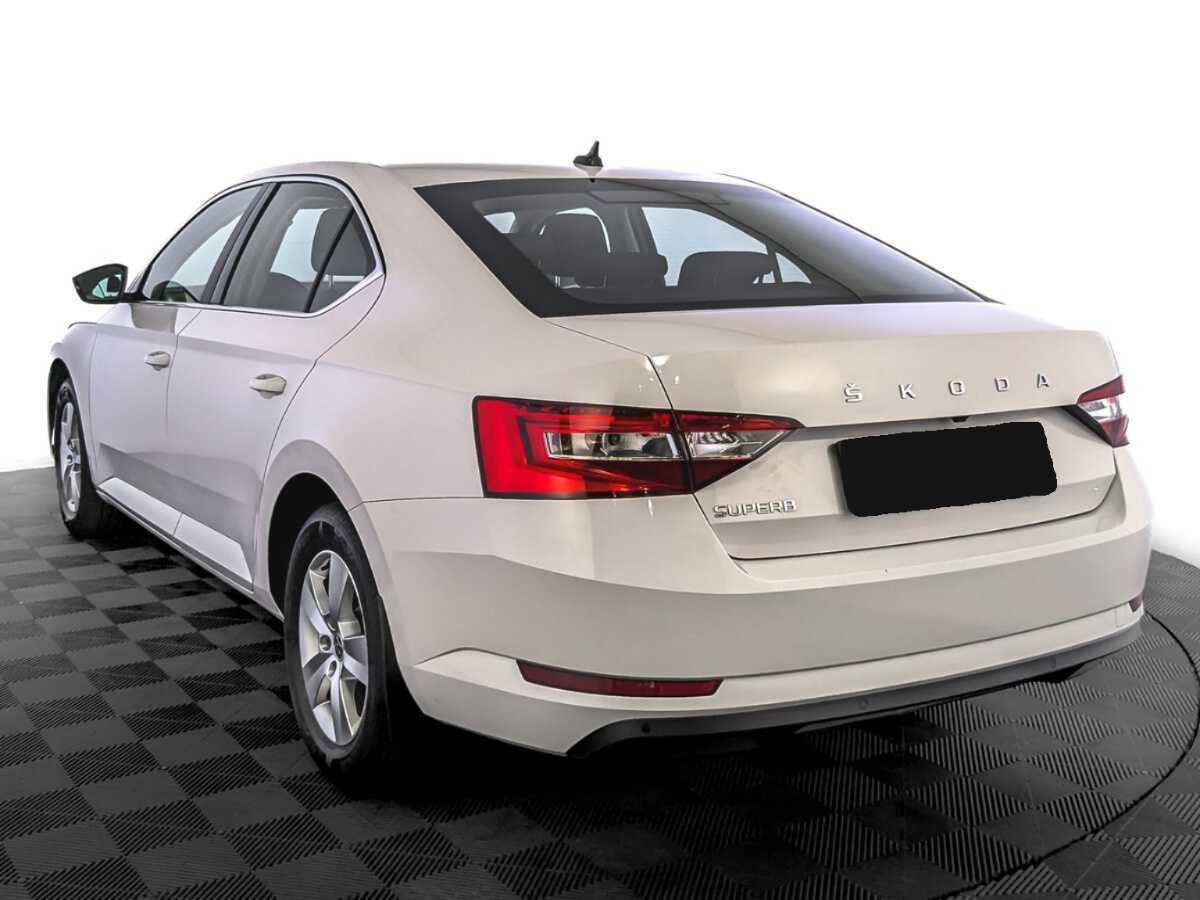 Skoda Superb, 2021 Фото №7