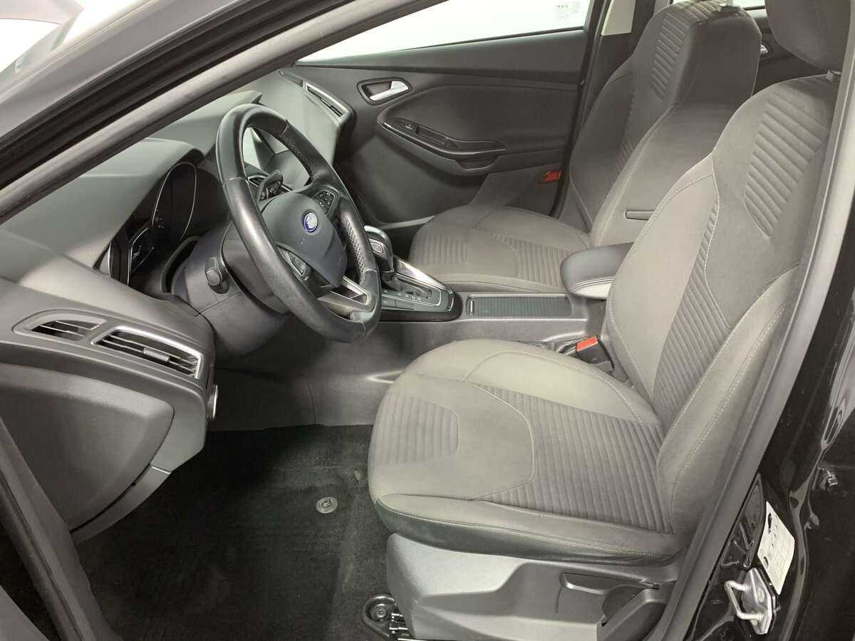 Ford Focus, 2018 Фото №14