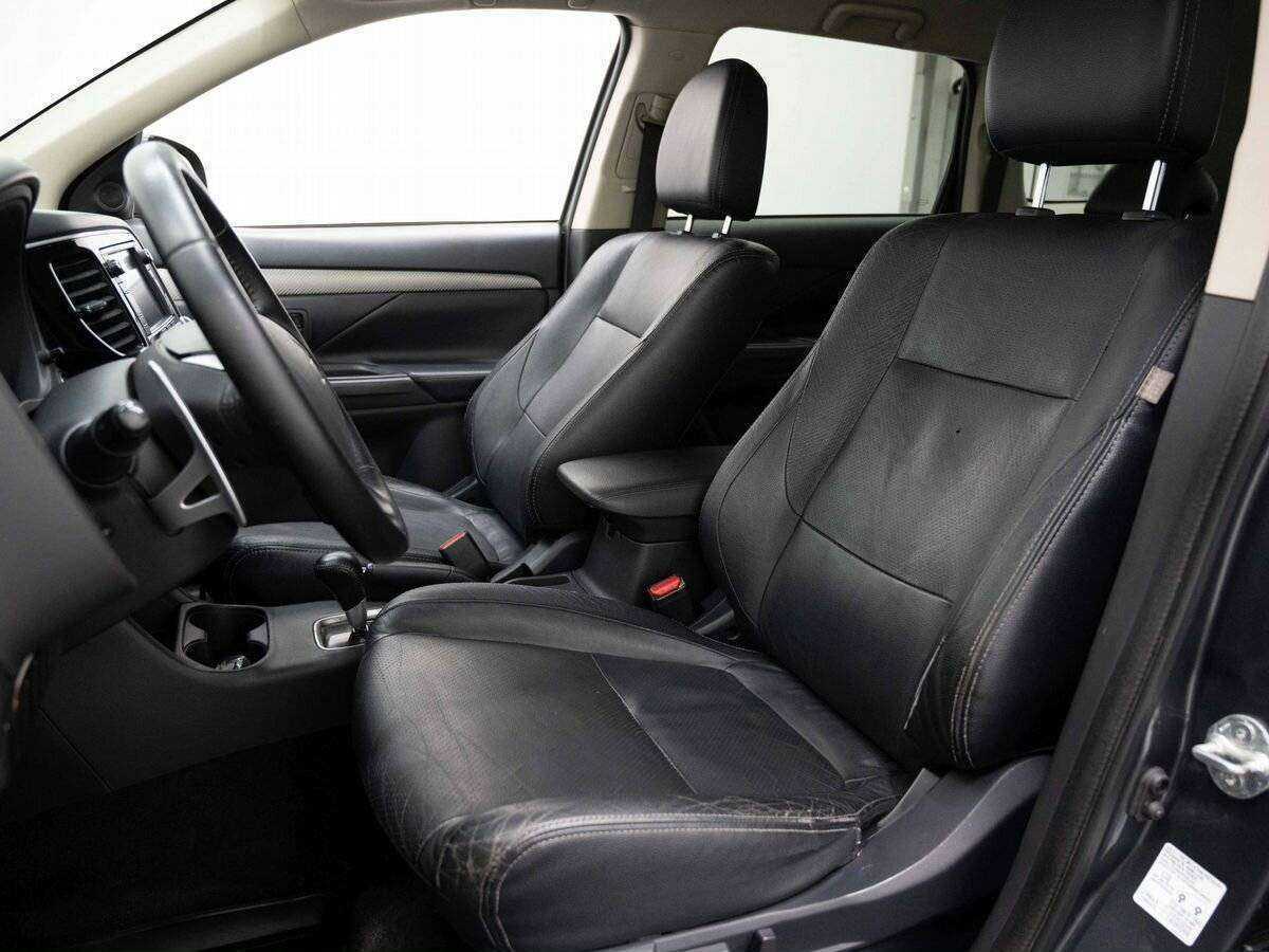 Mitsubishi Outlander, 2013 Фото №8