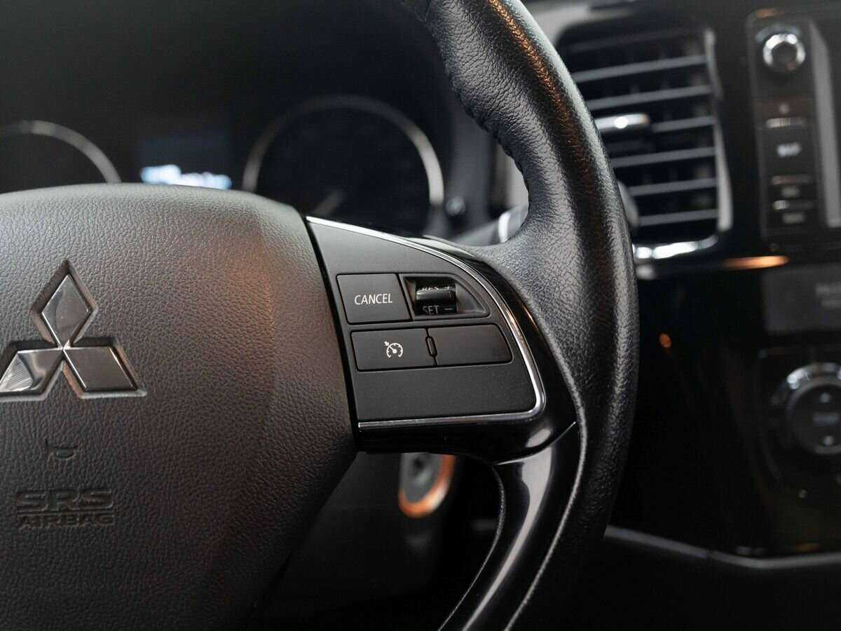 Mitsubishi Outlander, 2016 Фото №16