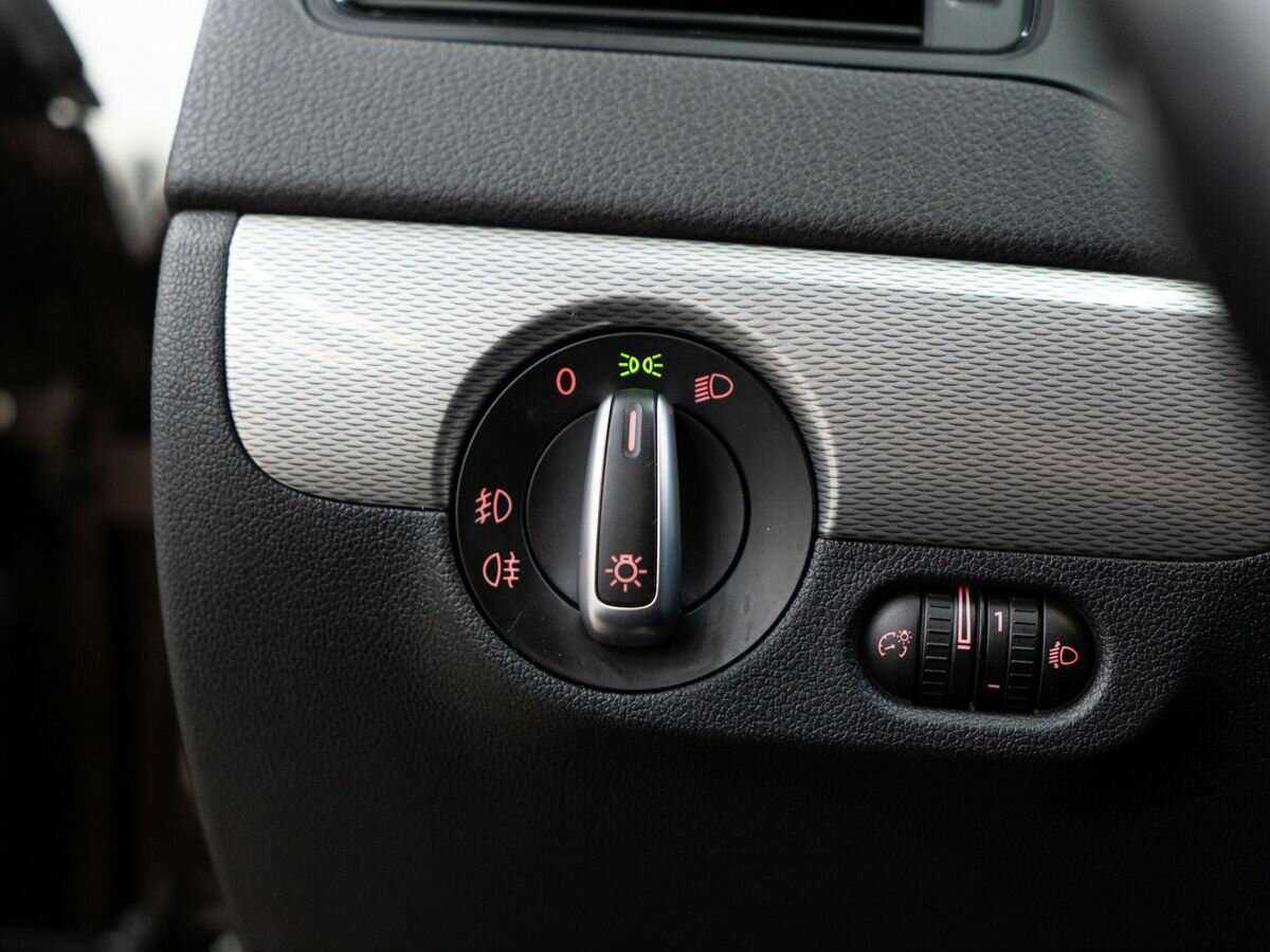 Volkswagen Jetta, 2016 Фото №17