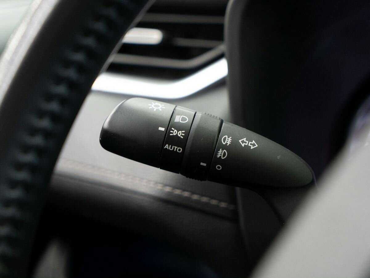 Toyota RAV4, 2020 Фото №17