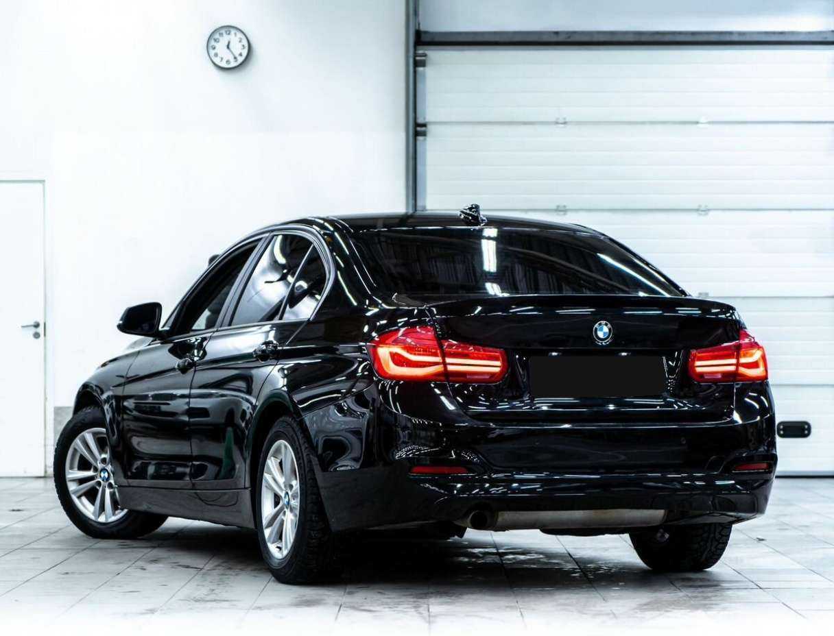 BMW 3 серии 318i, 2015 Фото №4