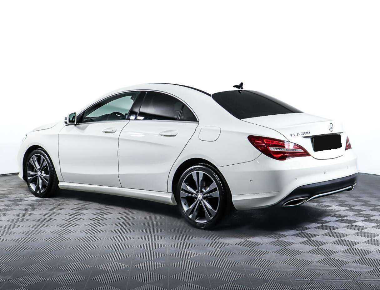 Mercedes-Benz CLA 200, 2016 Фото №7