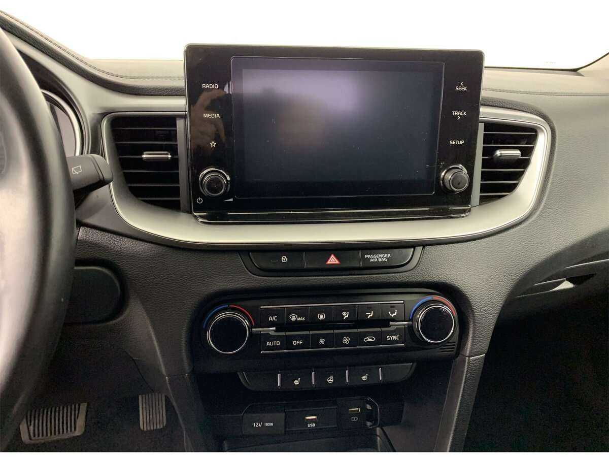 Kia Ceed, 2021 Фото №13