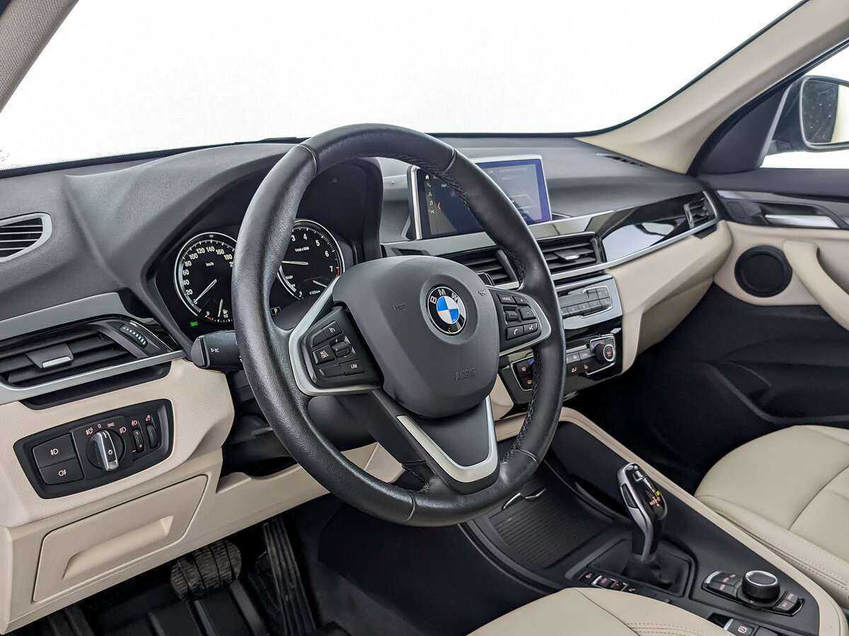 BMW X1 18i sDrive, 2021 Фото №14