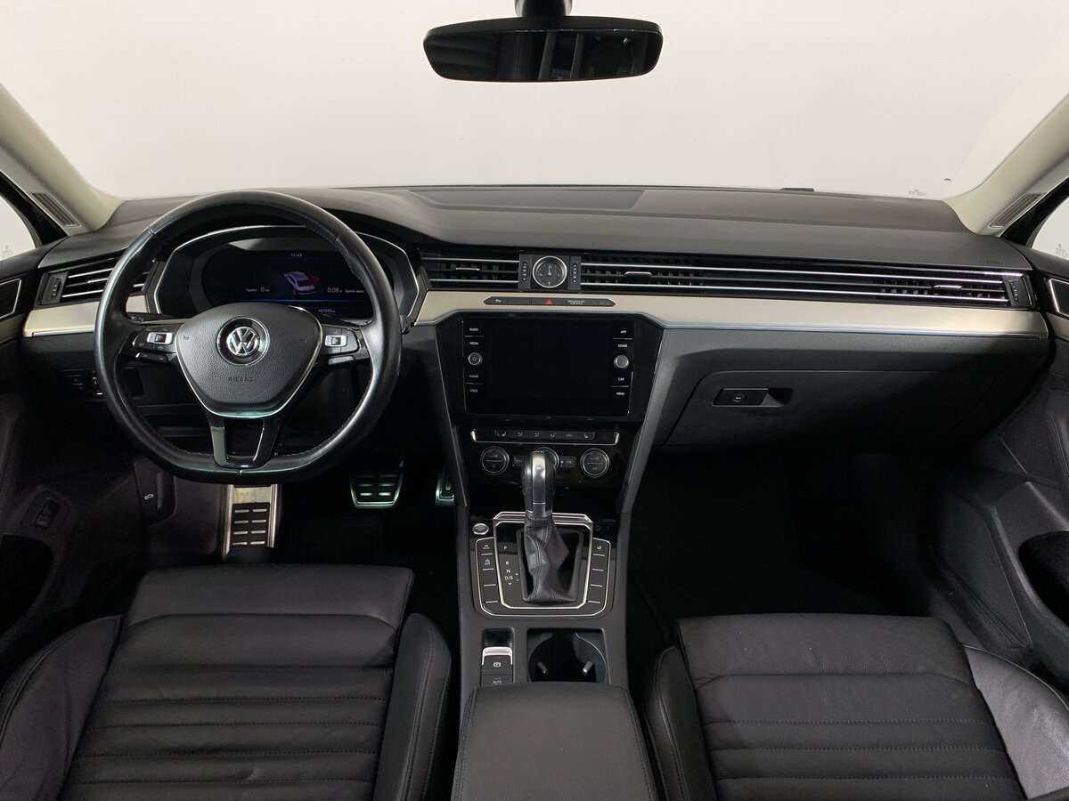 Volkswagen Passat, 2019 Фото №10