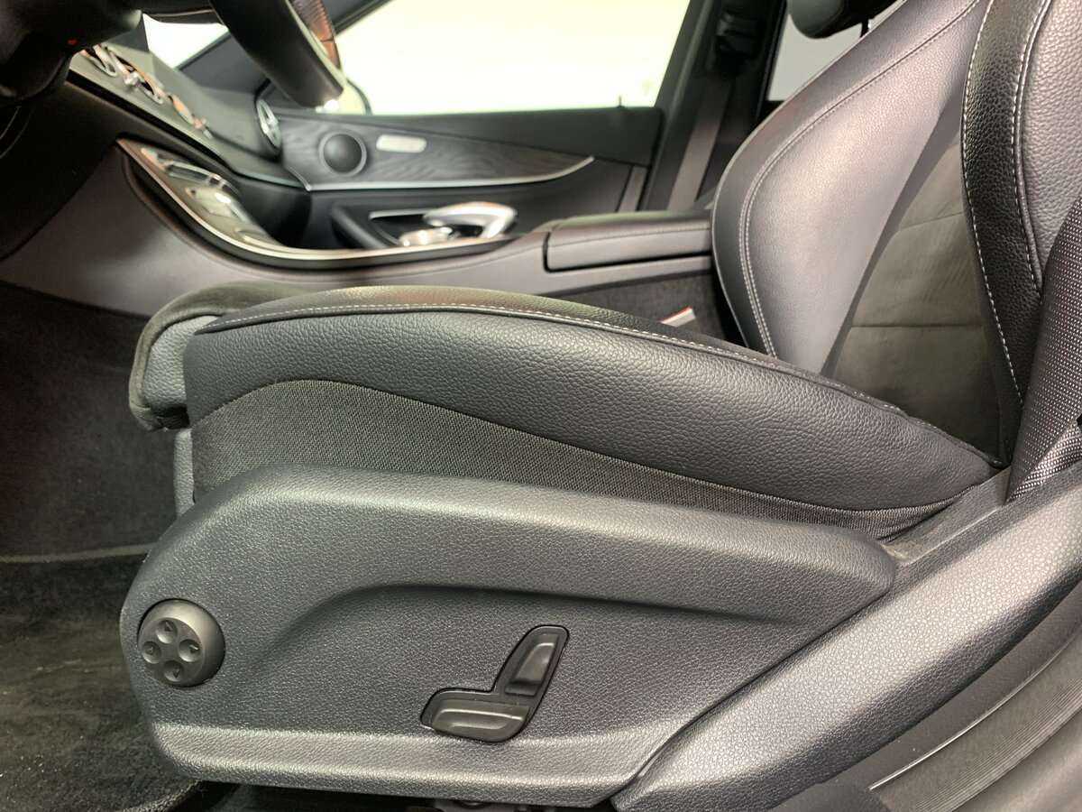 Mercedes-Benz E-Класс 220 d, 2018 Фото №19