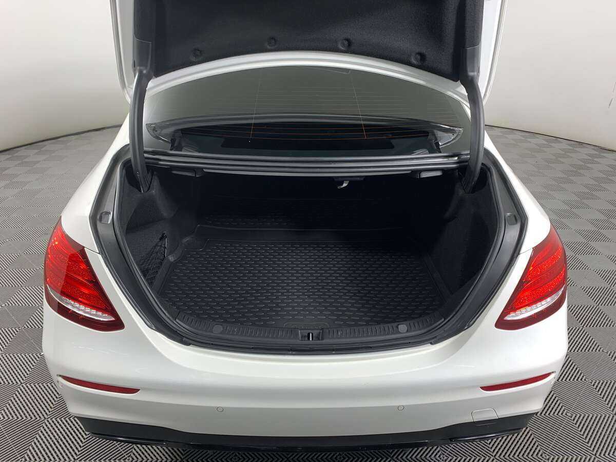 Mercedes-Benz E-Класс 220 d, 2018 Фото №23
