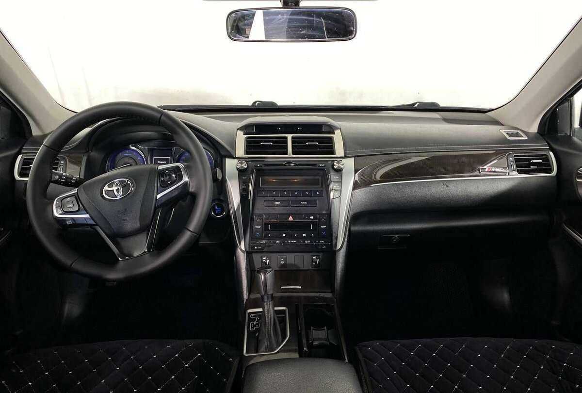 Toyota Camry, 2017 Фото №11