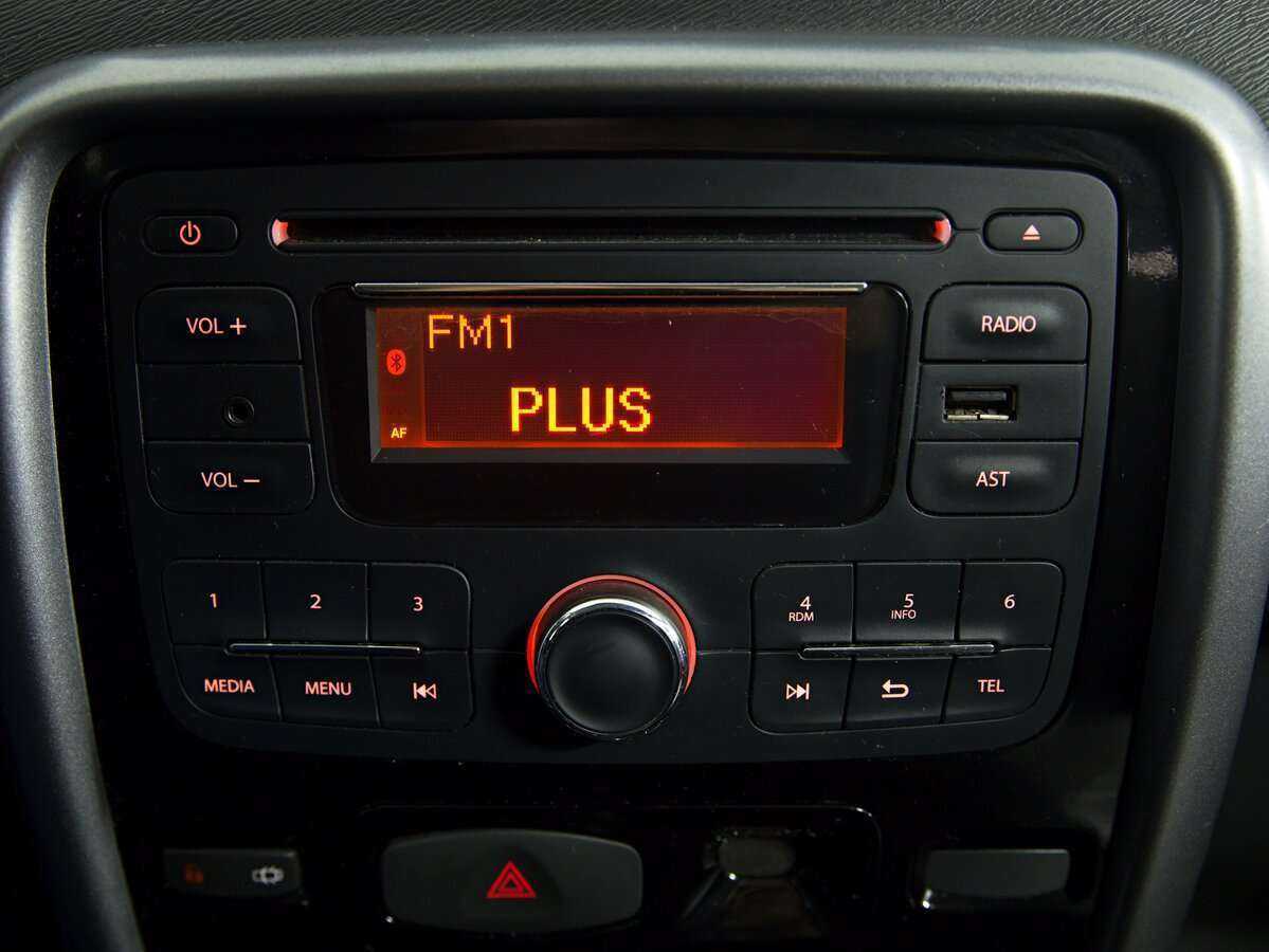 Renault Duster, 2012 Фото №10