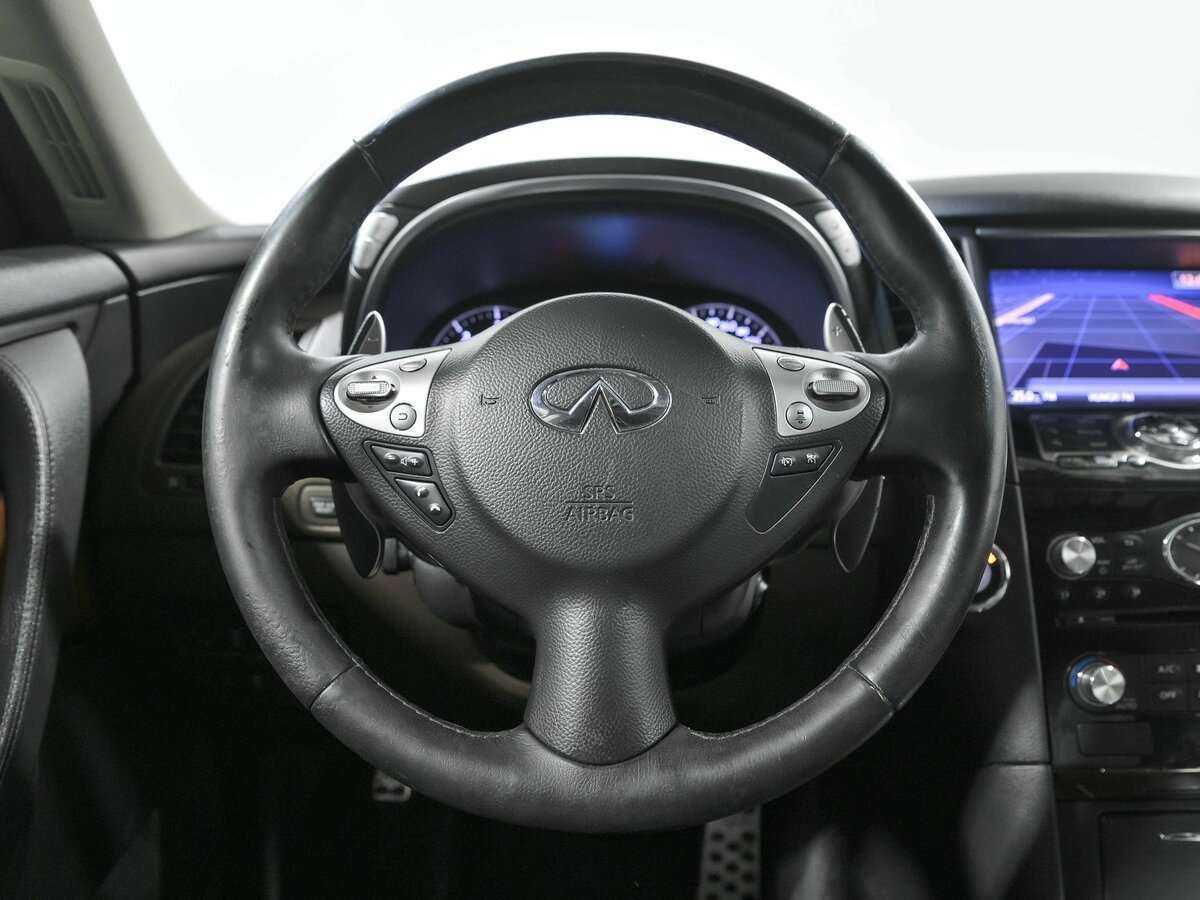 Infiniti FX30d, 2012 Фото №9