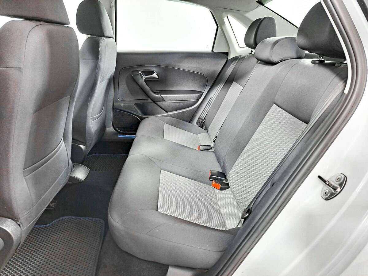 Volkswagen Polo, 2014 Фото №8