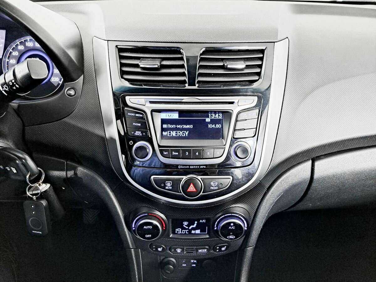 Hyundai Solaris, 2015 Фото №13