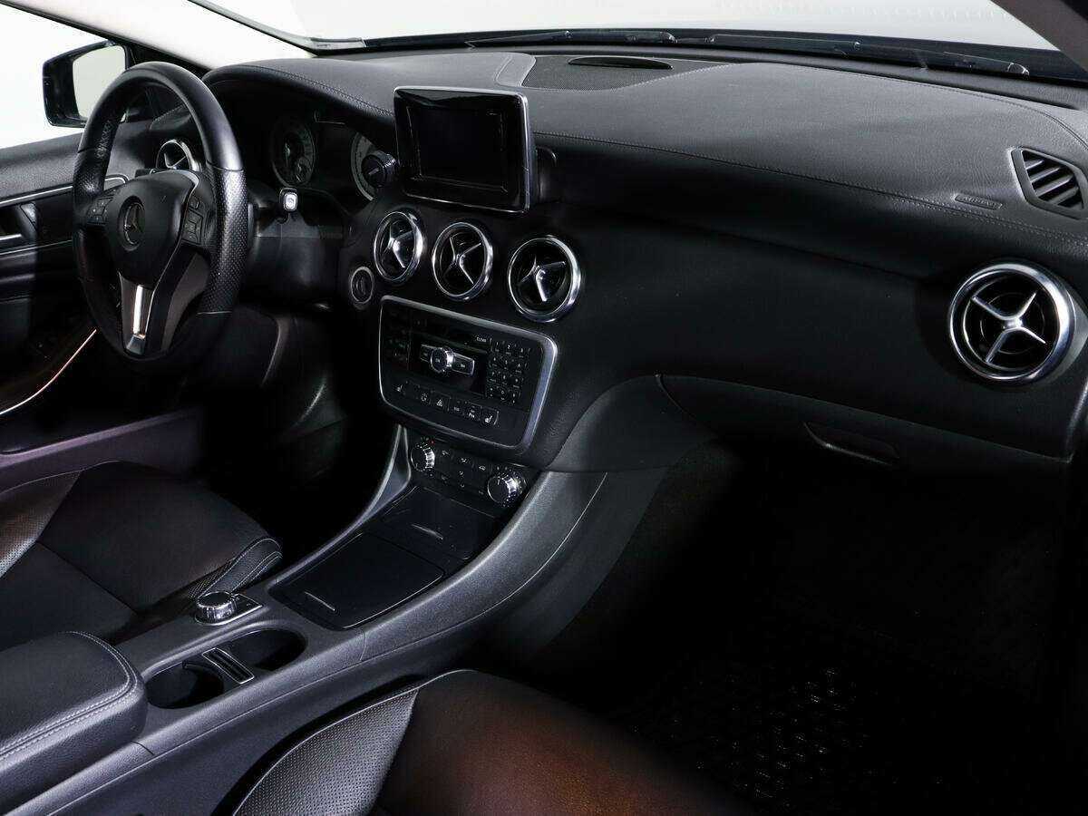 Mercedes-Benz A-Класс 200, 2013 - 108 490 км. | Фото №8