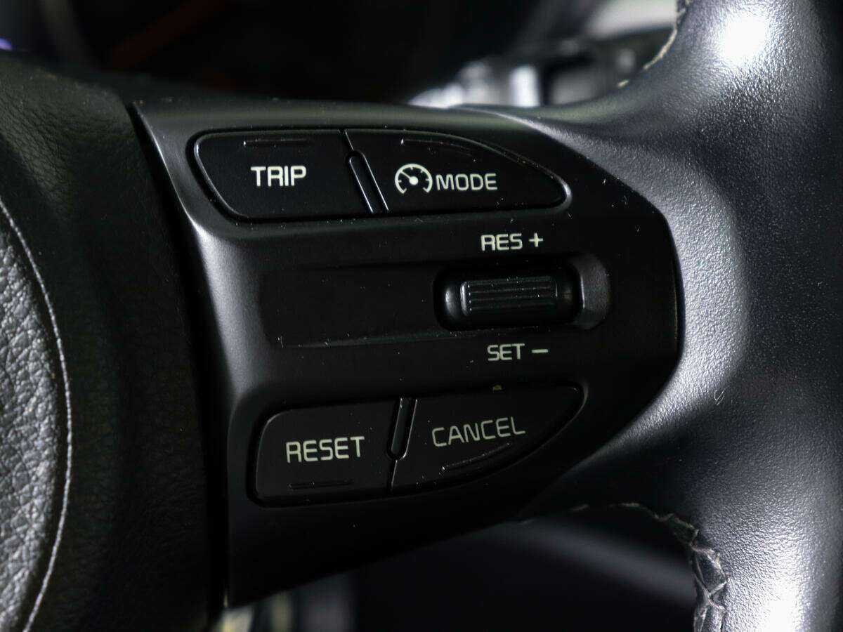 Kia Rio X-Line, 2018 Фото №16