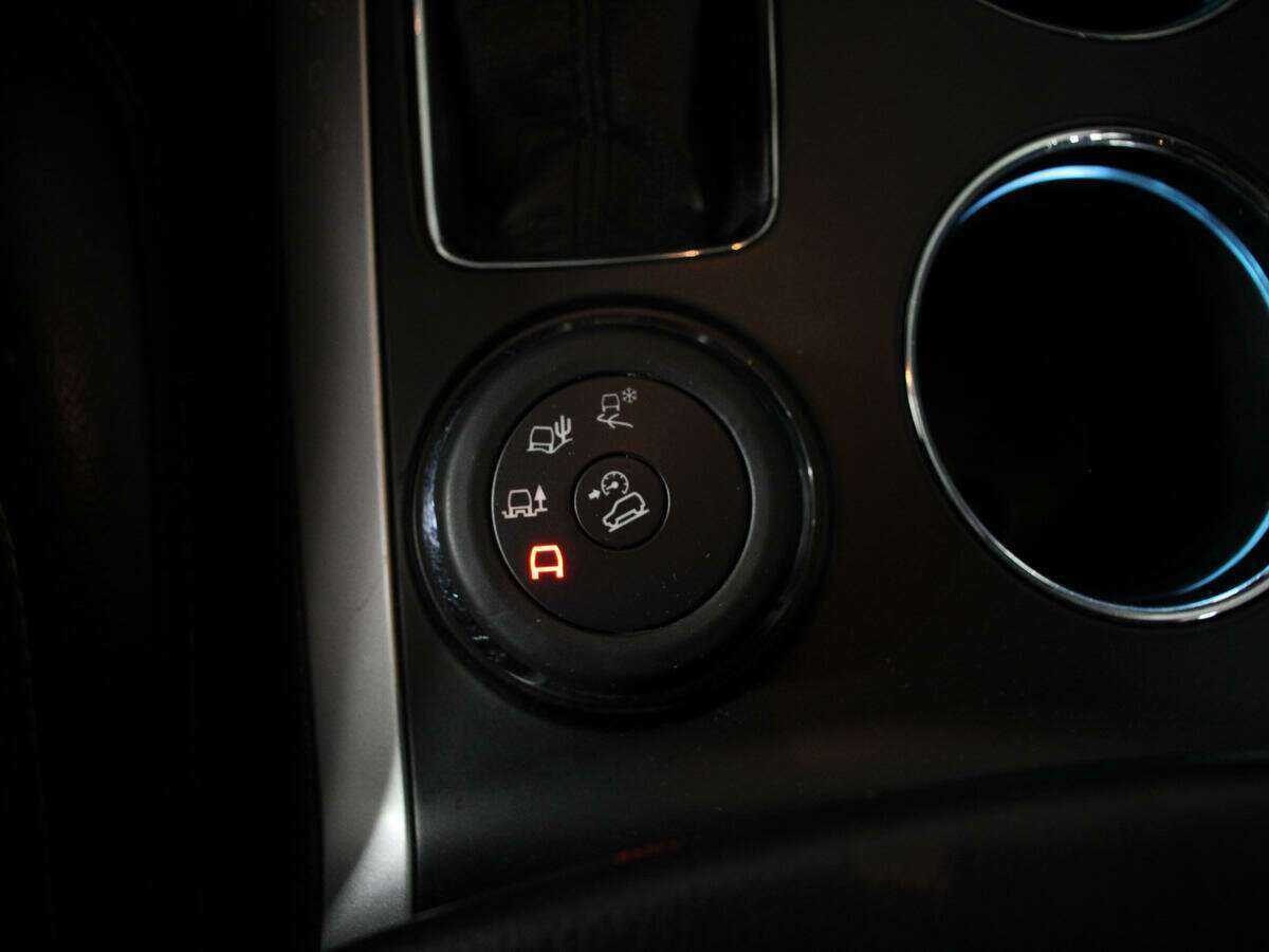 Ford Explorer Sport, 2013 Фото №25