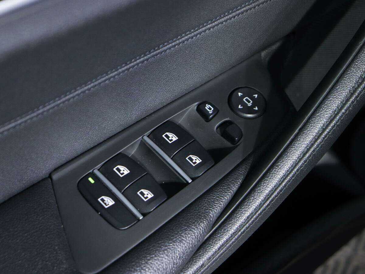 BMW 5 серии 520d xDrive, 2018 Фото №14