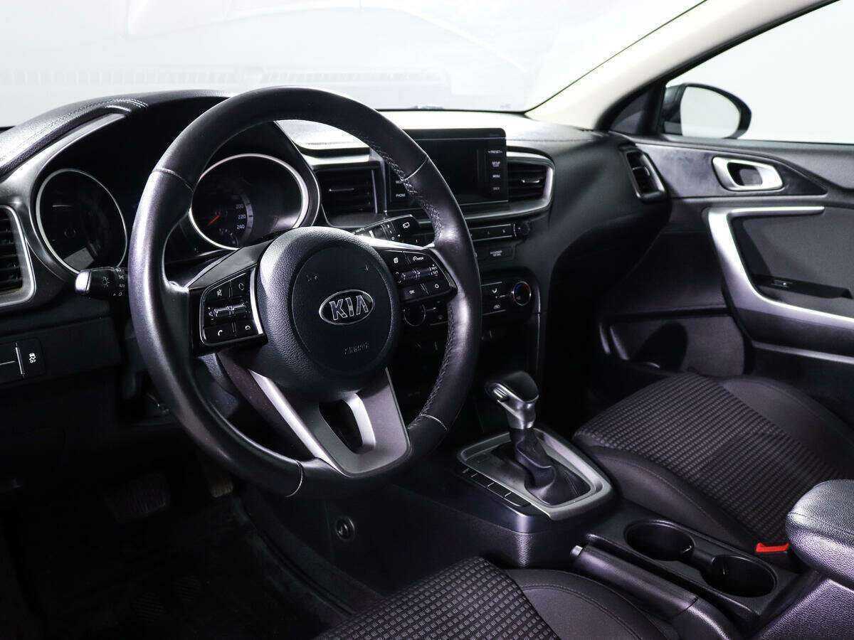 Kia Ceed, 2019 Фото №12