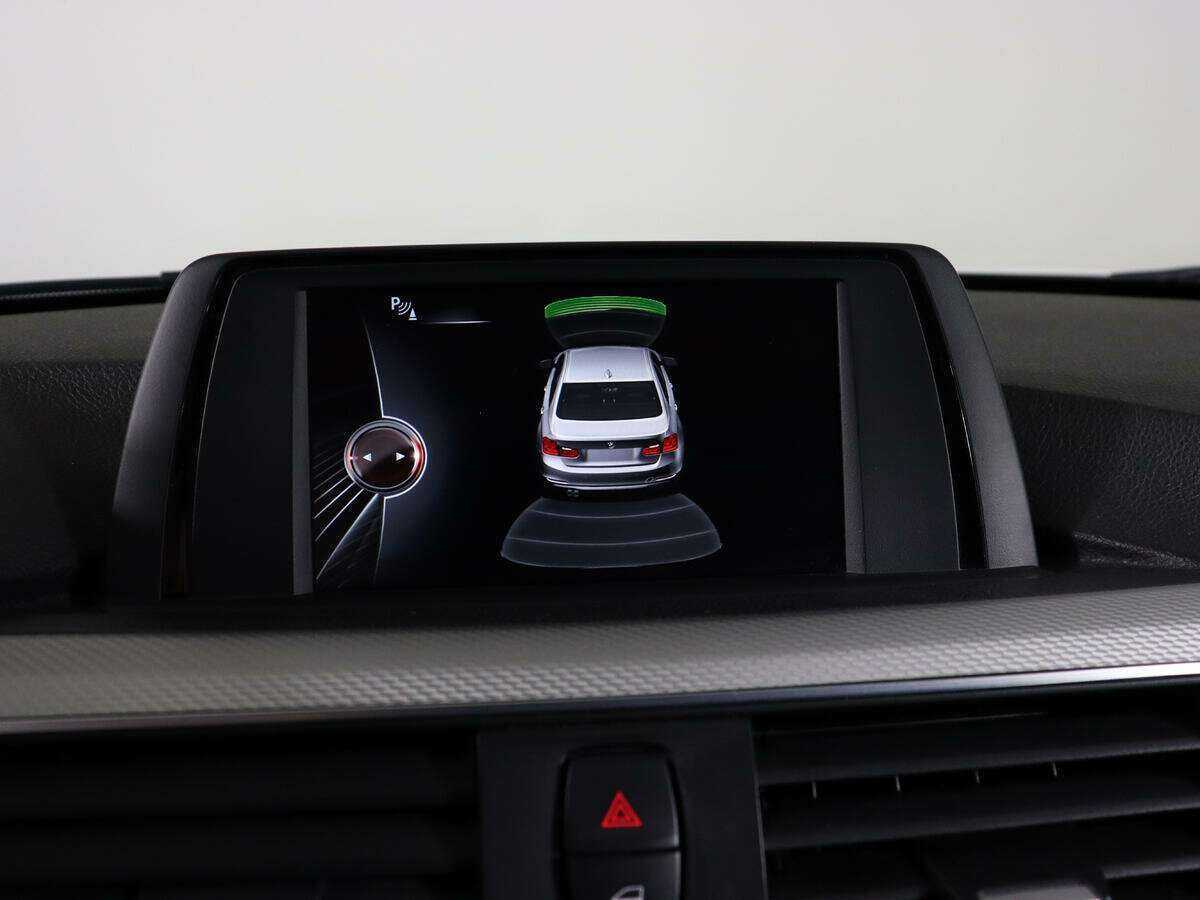 BMW 3 серии 320i xDrive, 2016 Фото №23