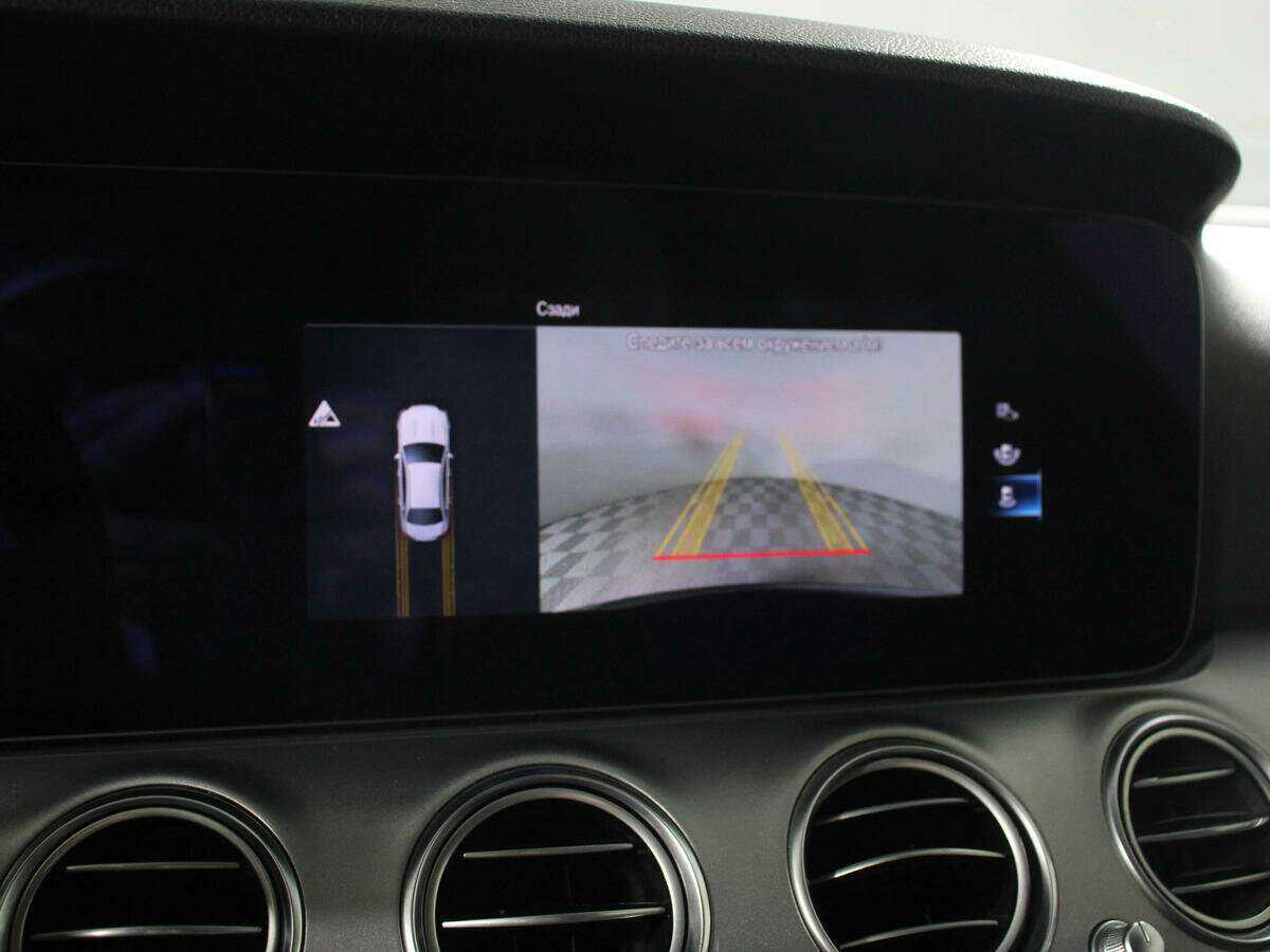 Mercedes-Benz E-Класс 200 d, 2020 Фото №17