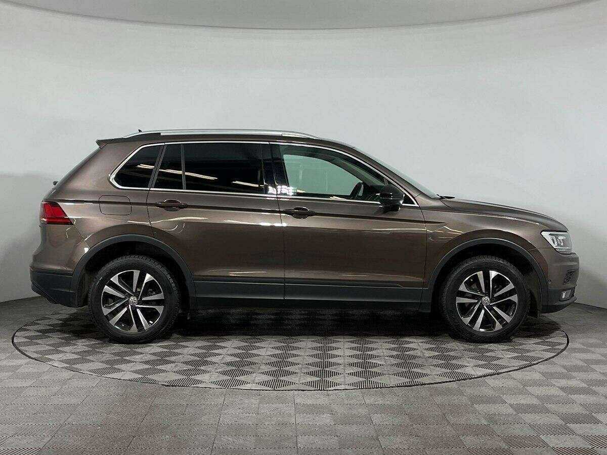 Volkswagen Tiguan, 2019 - 45 213 км. | Фото №4