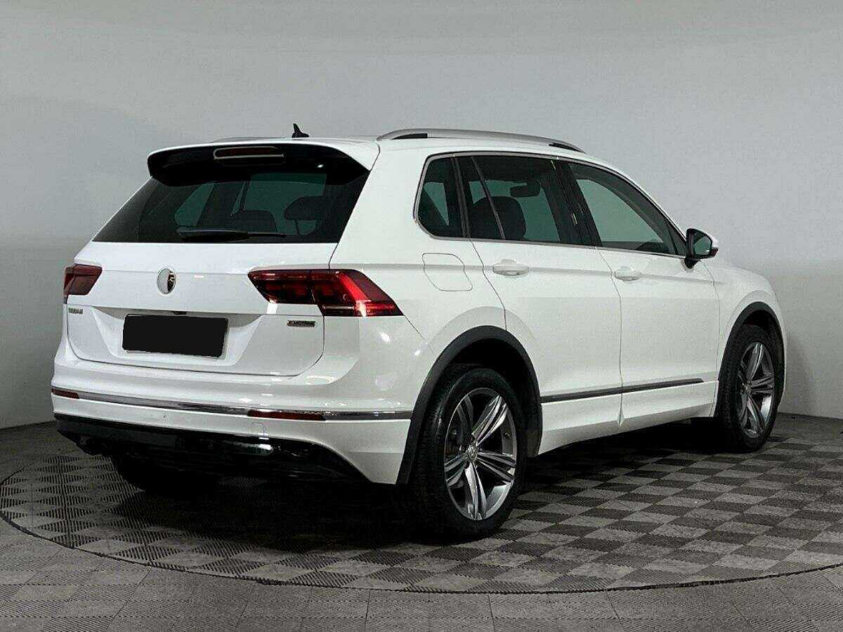 Volkswagen Tiguan, 2018 Фото №4
