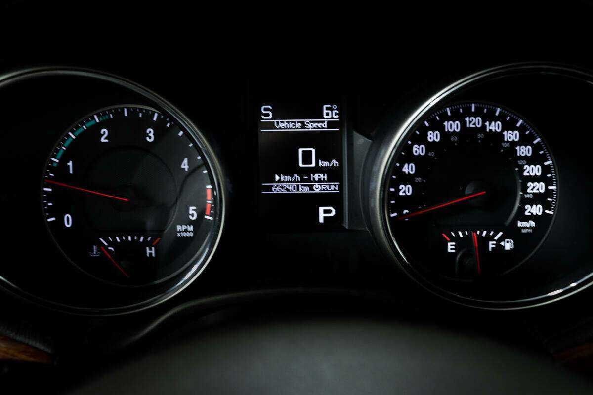 Jeep Grand Cherokee, 2012 - 66 238 км. | Фото №8